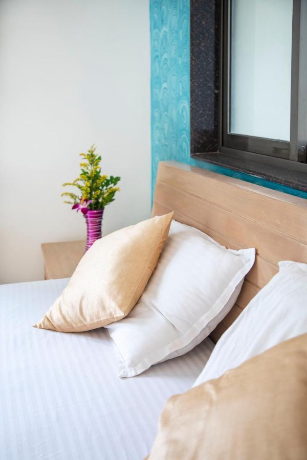 פאנג'י Palm Air By Goa Stays מראה חיצוני תמונה